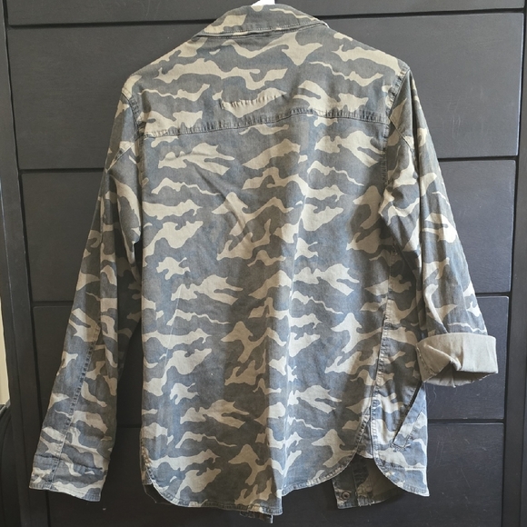 Altar'd State Green Camouflage Jacket - Picture 8 of 8